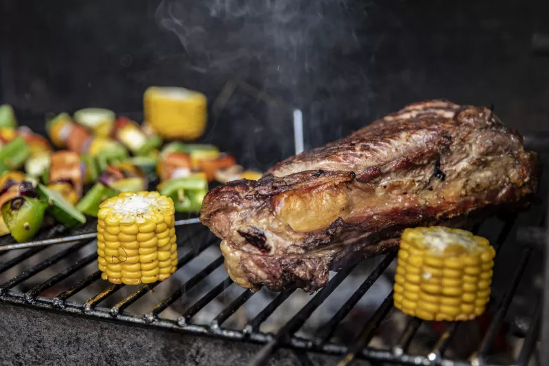 Barbecue en plein air au Quartier Latin