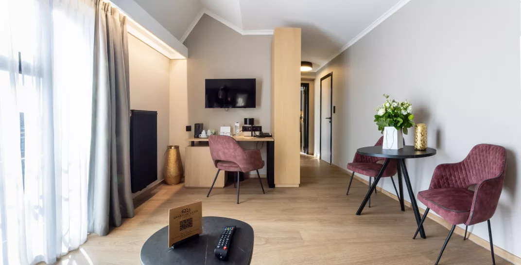 Chambre-familiale-salon